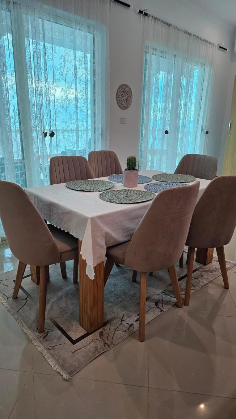 Seaside Jon Saranda Apartment Ngoại thất bức ảnh